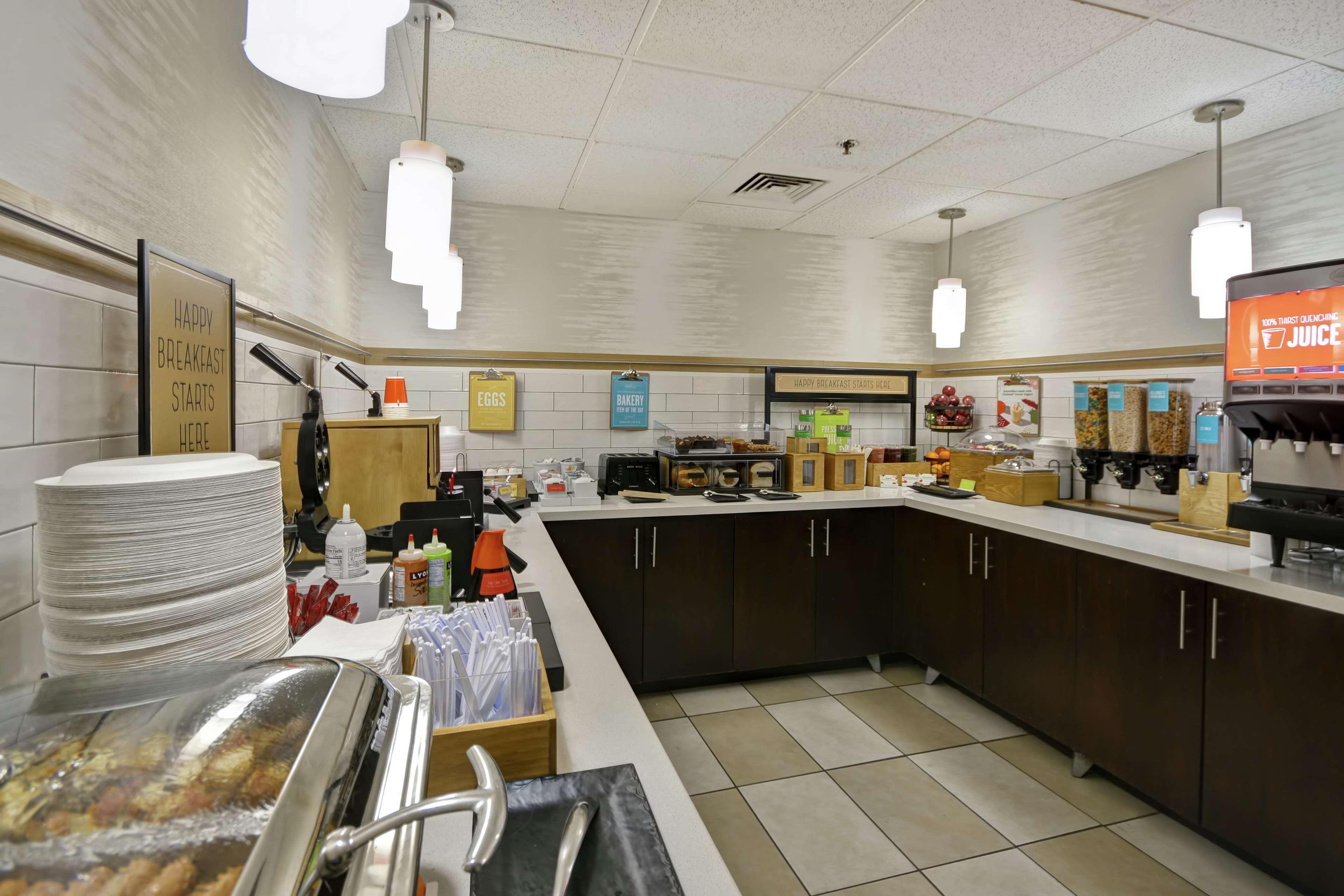 Hampton Inn Detroit Madison Heights South Troy Exterior photo