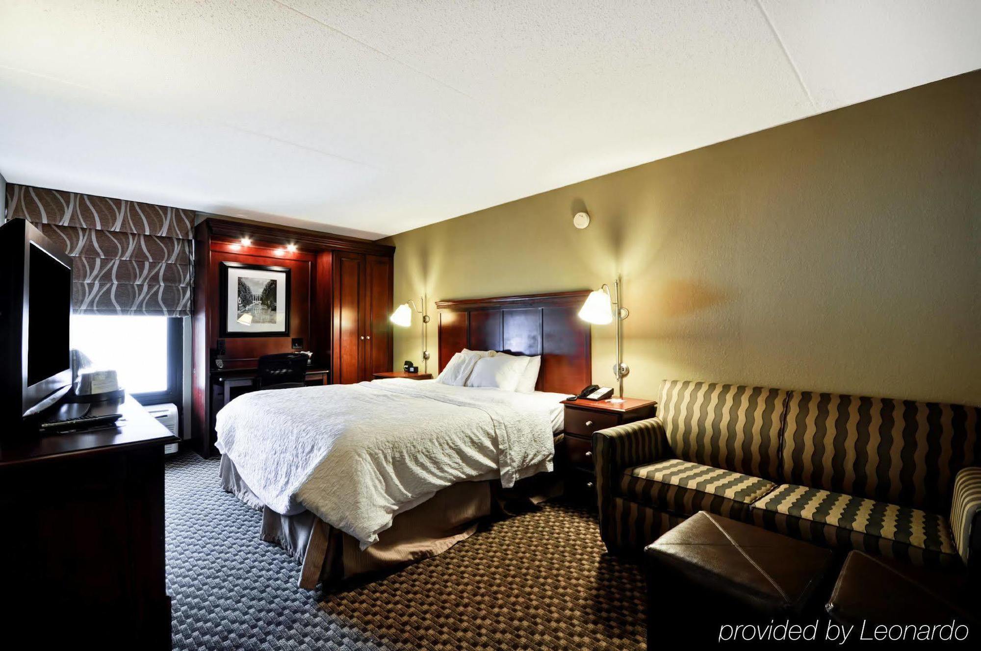 Hampton Inn Detroit Madison Heights South Troy Exterior photo