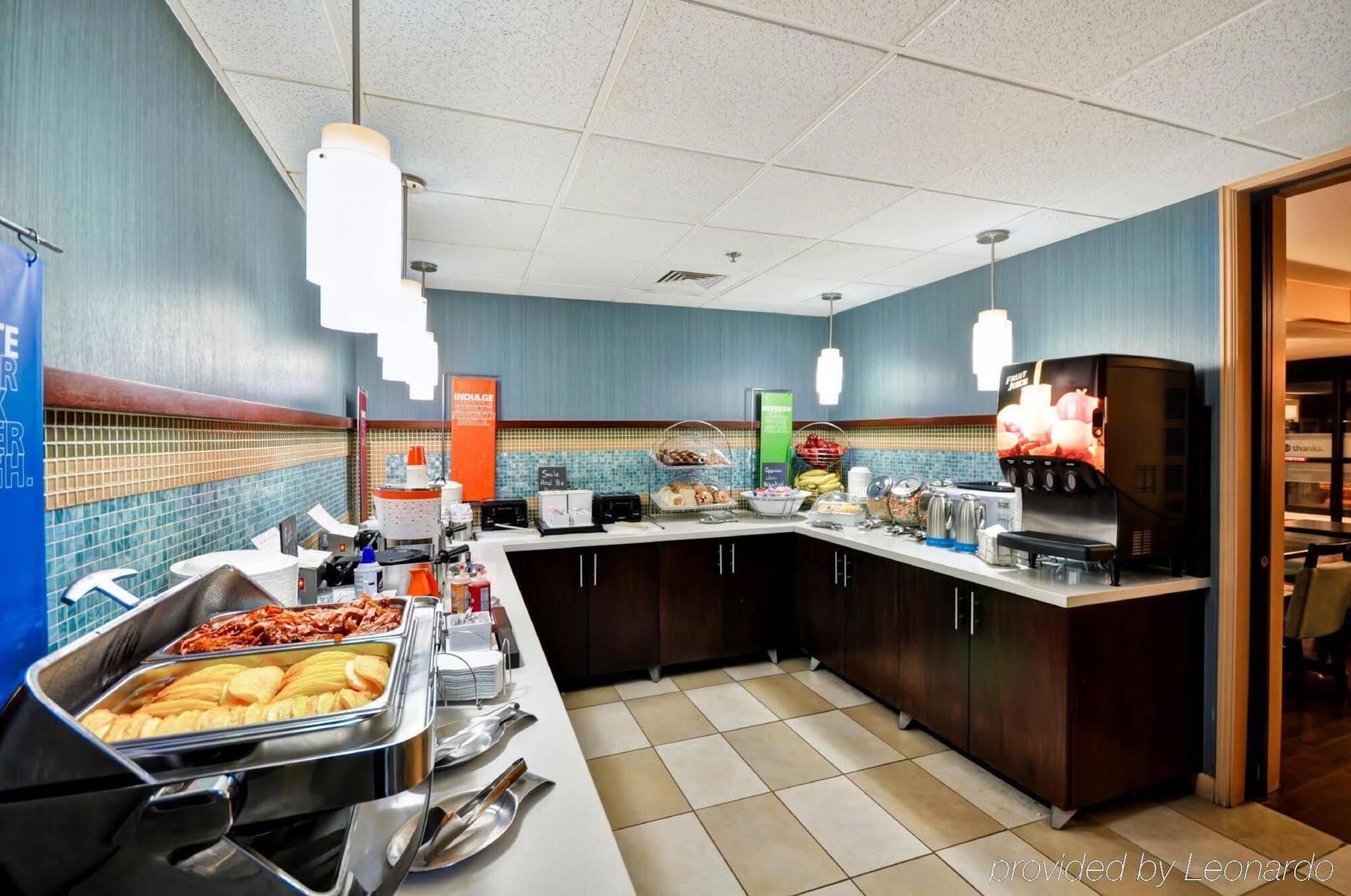 Hampton Inn Detroit Madison Heights South Troy Exterior photo